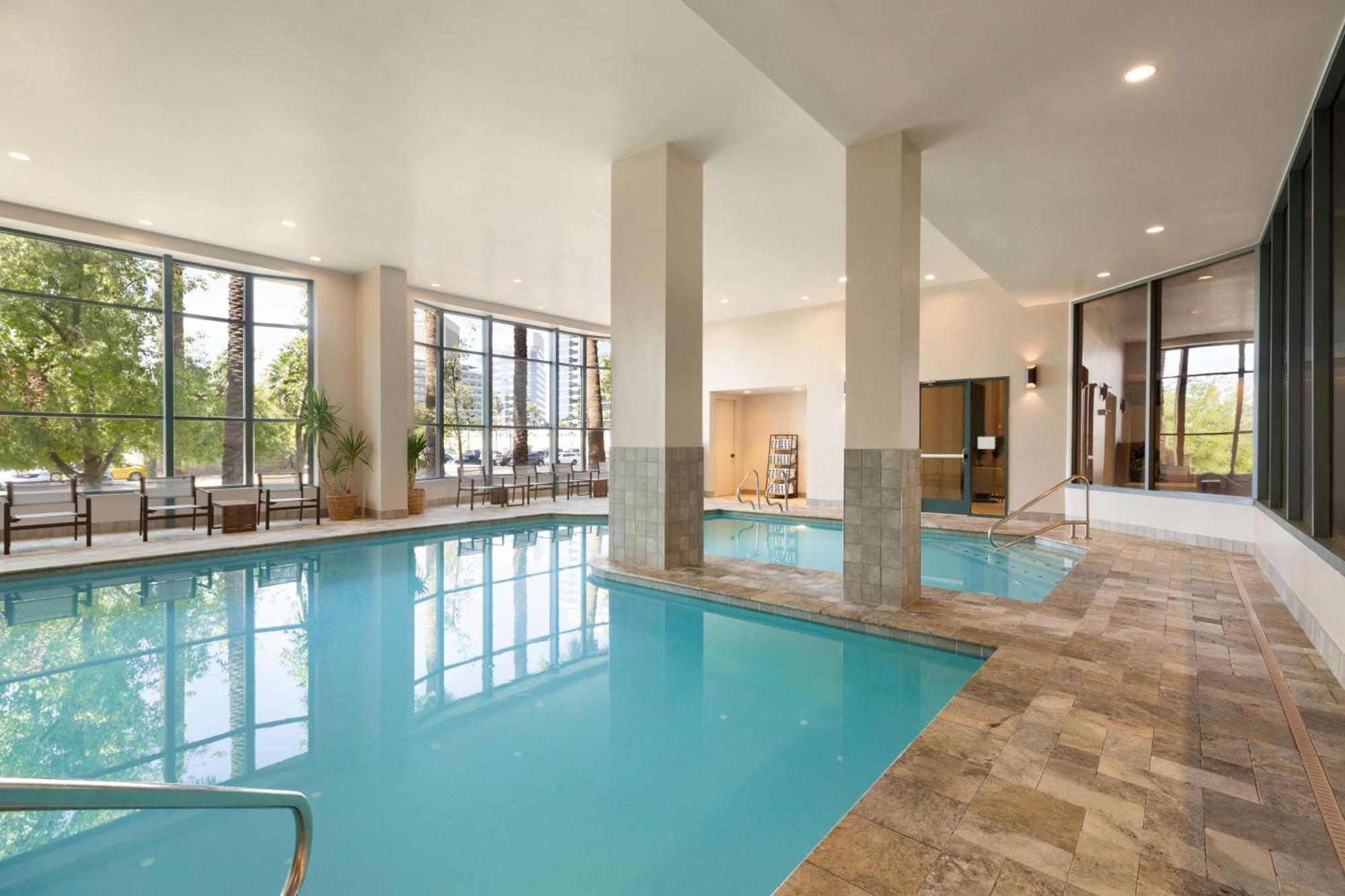 Embassy Suites By Hilton Phoenix Downtown North Eksteriør billede